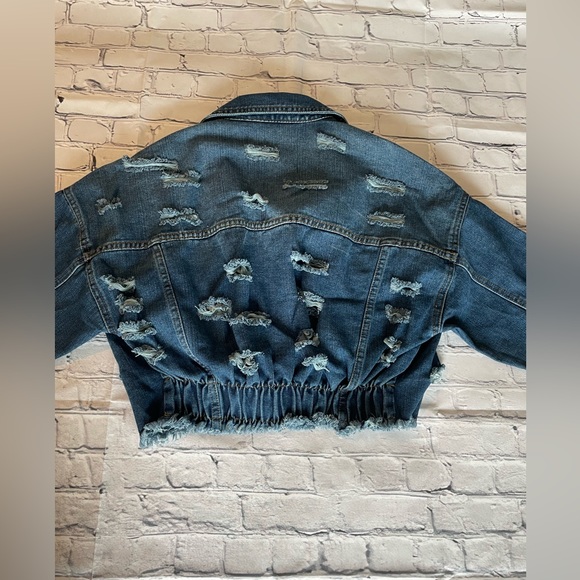 Jean Jacket - Picture 4 of 9